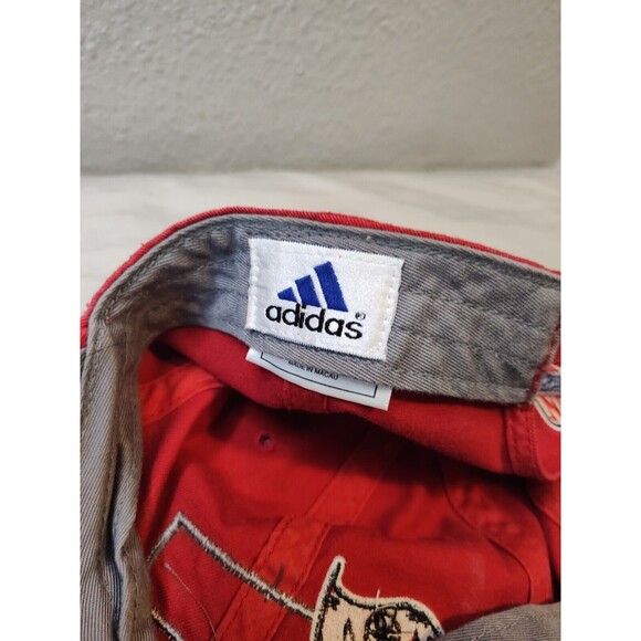 Vintage Adidas Hat Tampa Bay Buccaneers Cap Dad Hat Clasp NFL OSFA Fast Shipping - Picture 3 of 16
